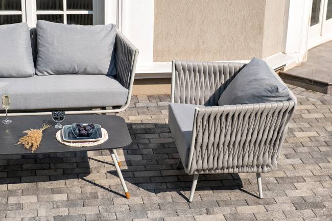 "Монако" лаунж-зона 4-местная из роупа со столом "Верона" (серый гранит), каркас светло-серый, роуп светло-серый "Монако" лаунж-зона 4-местная из роупа со столом "Верона" (серый гранит), каркас светло-серый, роуп светло-серый