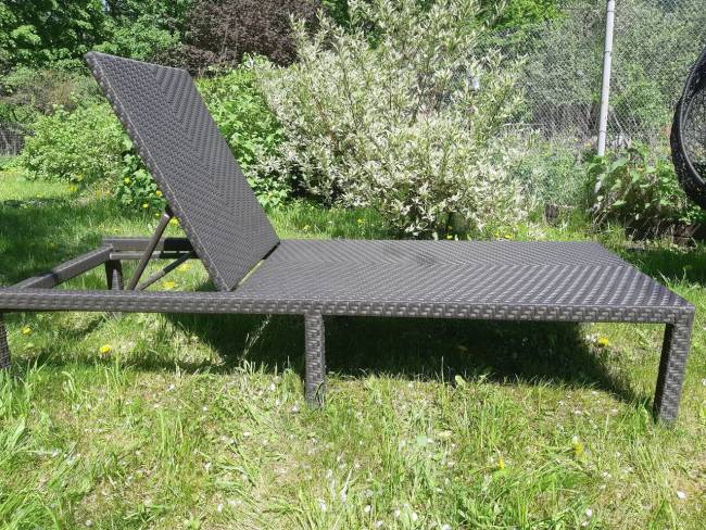 Усиленный плетеный шезлонг Strong