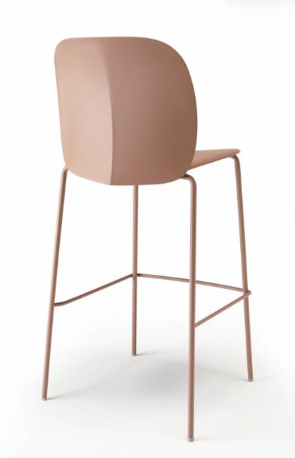 Стул пластиковый полубарный Mentha Go Green карамельный 490х520х1010 мм Стул пластиковый полубарный Mentha Go Green карамельный 490х520х1010 мм