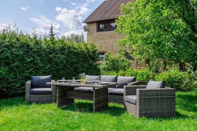 Комплект мебели KARL с обеденным столом (серый)