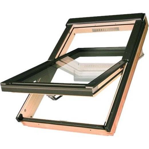 Мансардное окно FAKRO FTS U2 Standart, однокамерный, дерево 55х98 Мансардное окно FAKRO FTS U2 Standart, однокамерный, дерево 55х98